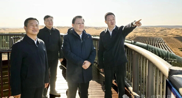 王伟中在鄂尔多斯市调研时强调 依靠创新驱动推进高质量发展