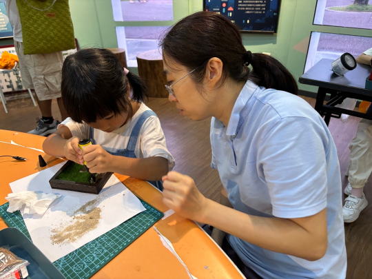 实地观察之后的手工制作,小朋友印象更深