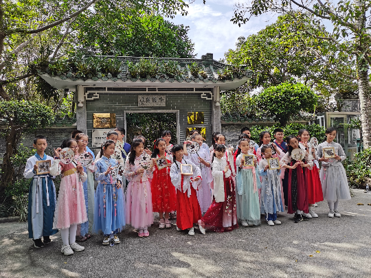 深圳市兰科植物保护研究中心活动.jpg